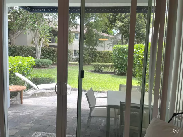 3-bedroom home for rent in Boca Raton - 23045 Clear Echo Drive 76 - MondialRealty