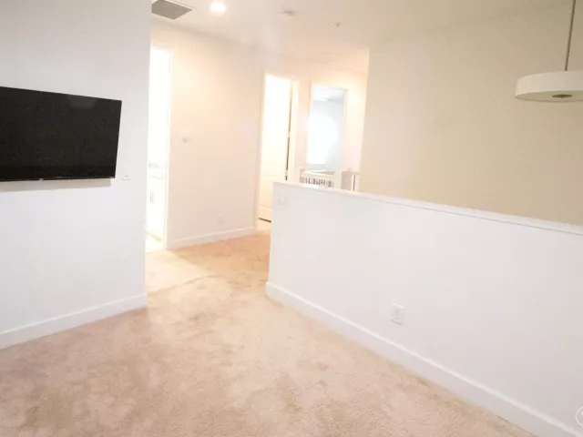 3-bedroom home for rent in Boca Raton - 23045 Clear Echo Drive 76 - MondialRealty