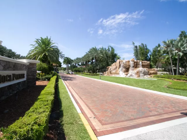 3-bedroom home for rent in Boca Raton - 23045 Clear Echo Drive 76 - MondialRealty
