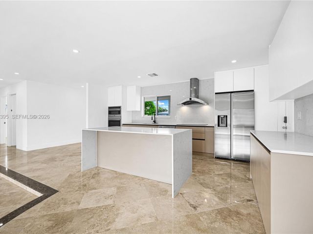 Home for sale at 5510 NE 18th Ave - photo 7482977