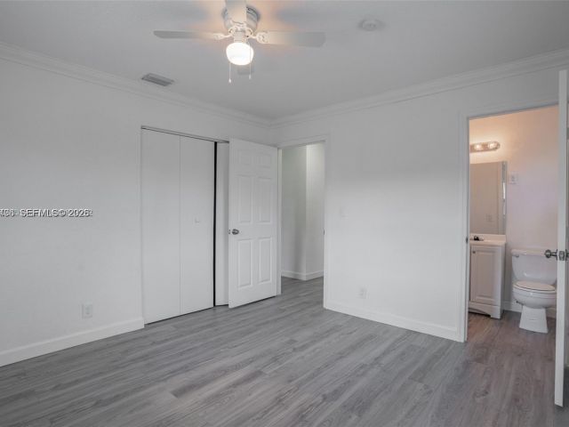 3-bedroom home for rent in Fort Lauderdale - 650 SW 29th Ave - MondialRealty