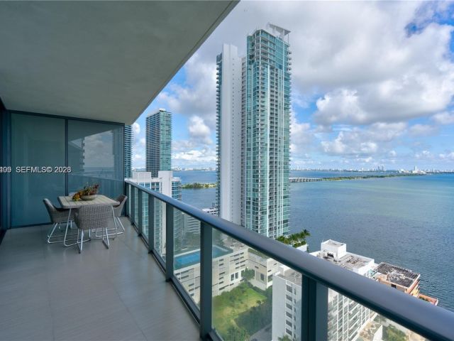 Apartment for rent  Unit #2502 - photo 7493285