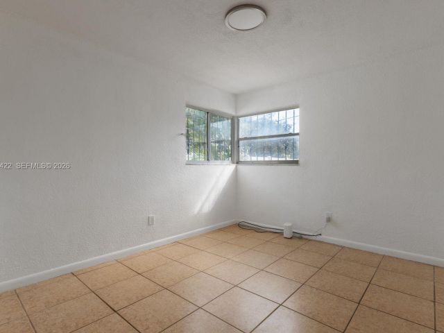 Home for rent at 1301 NE 153rd St - photo 7481335