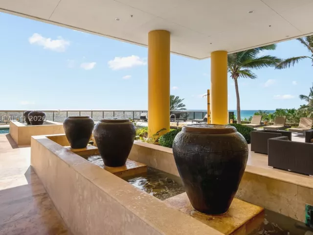 1-bedroom condo for rent in Sunny Isles Beach - 16275 Collins Ave 1503 - MondialRealty