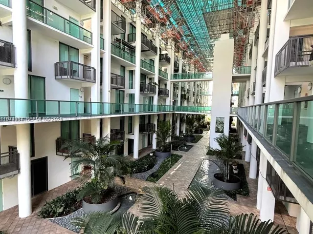 2-bedroom home for sale in Miami Beach - 6000 Collins Ave 313 - MondialRealty