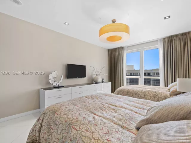2-bedroom condo for sale in Bal Harbour - 9601 Collins Ave 1208 - MondialRealty