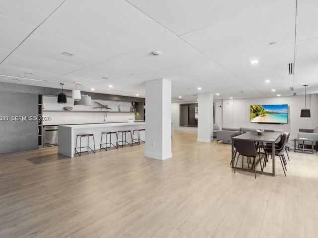 Apartment for rent  Unit #811 - photo 7491208