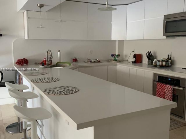 Apartment for rent  Unit #811 - photo 7491209