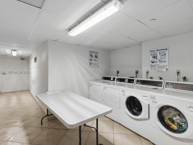 Apartment for rent  Unit #811 - photo 7491212