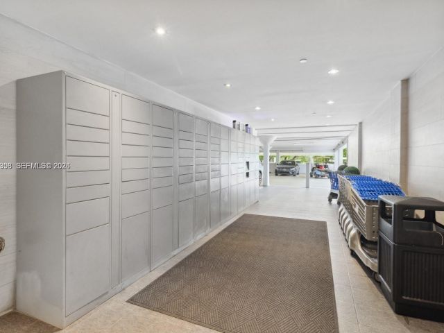 Apartment for rent  Unit #811 - photo 7491213