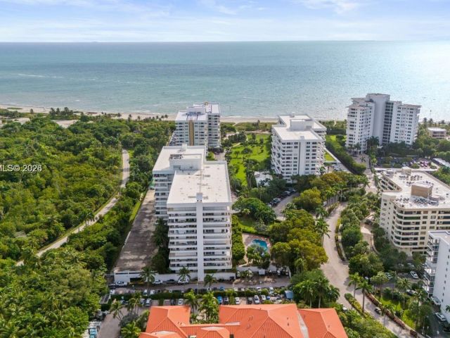 Apartment for rent  Unit #811 - photo 7491215