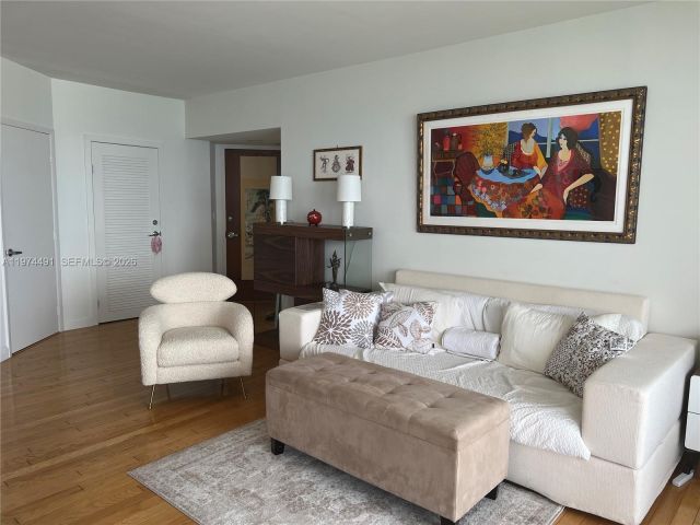 Apartment for rent  Unit #3609 - photo 7502078