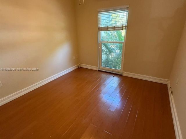 4-bedroom home for rent in Hollywood - 3326 Farragut St 6D - MondialRealty