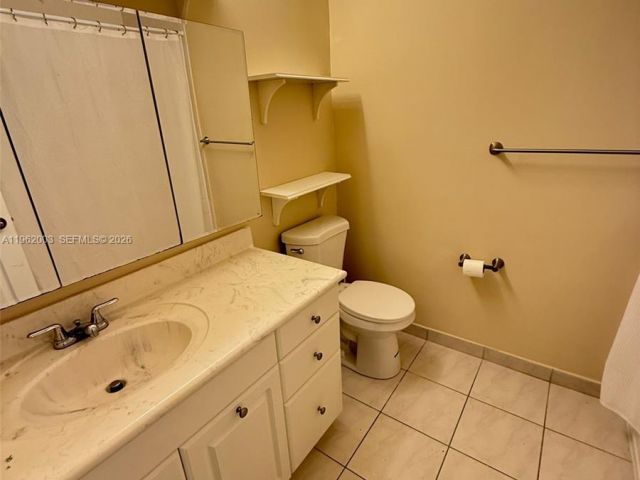 4-bedroom home for rent in Hollywood - 3326 Farragut St 6D - MondialRealty