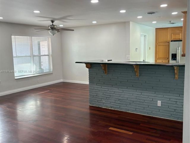 Home for rent at 3617 Cleveland St - photo 7474558