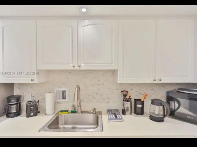 Apartment for sale  Unit #7L - photo 7475944