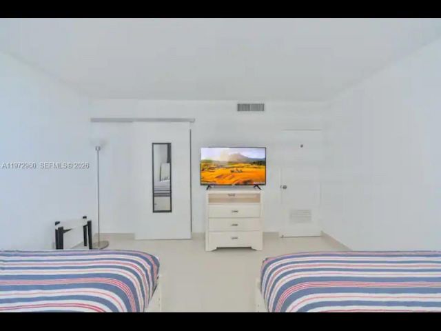 Apartment for sale  Unit #7L - photo 7475945