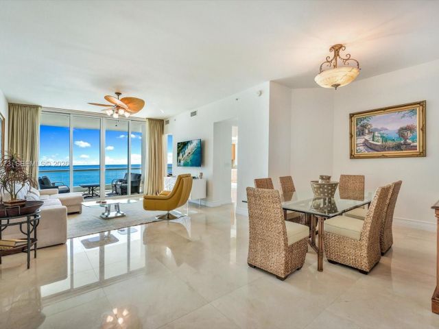 Apartment for sale  Unit #1202 - photo 7497572