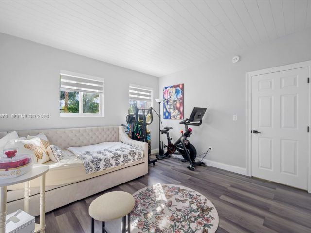 Home for rent at 1935 Keystone Blvd 1935 - photo 7526516