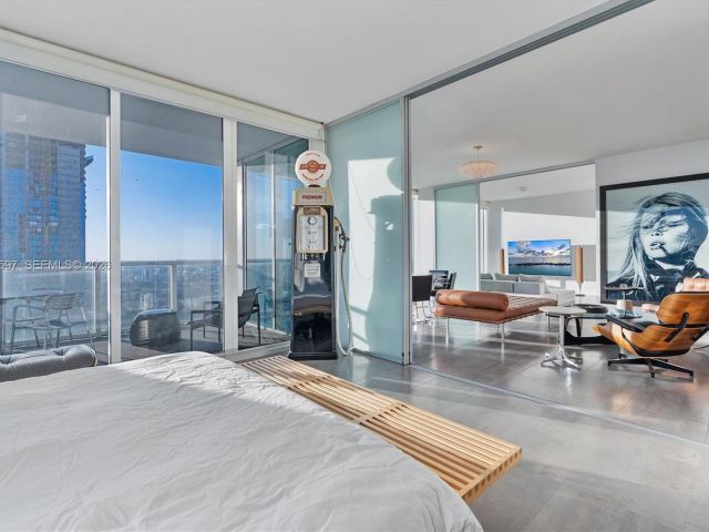 Apartment for sale  Unit #3807 - photo 7488391