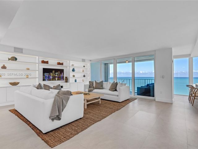 Apartment for rent  Unit #27D - photo 7490431