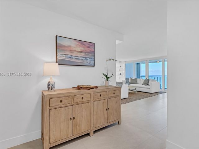 Apartment for rent  Unit #27D - photo 7490433