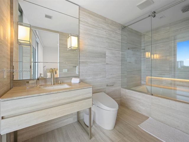 Apartment for sale  Unit #605 - photo 7495742