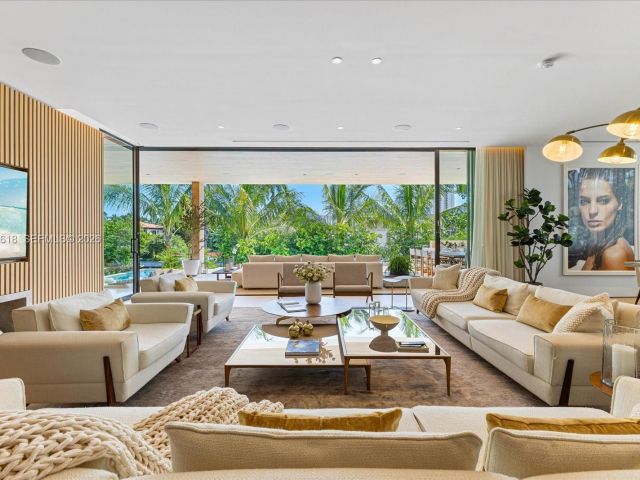 Home for rent at 1510 W 23rd St - photo 7469145