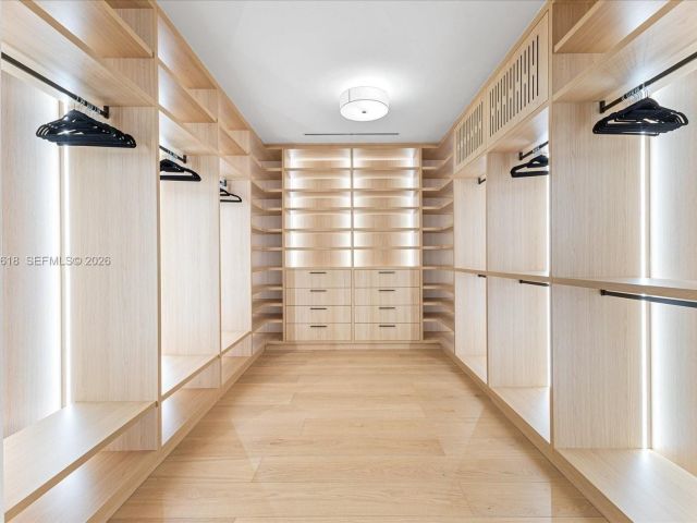 Home for rent at 1510 W 23rd St - photo 7469151