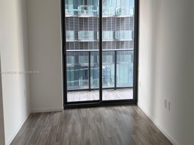 Apartment for rent  Unit #2505 - photo 7452641