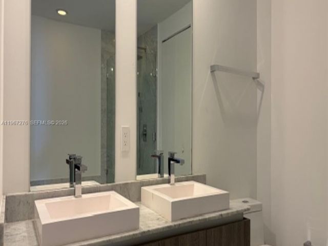 Apartment for rent  Unit #2505 - photo 7452644