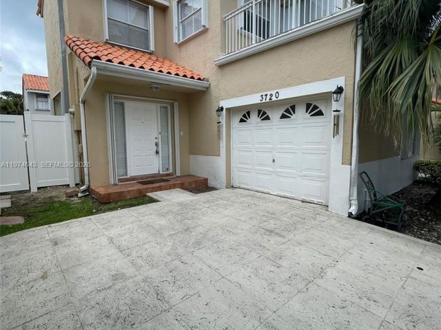 3-bedroom home for rent in Hollywood - 3720 Westminster St 3720 - MondialRealty