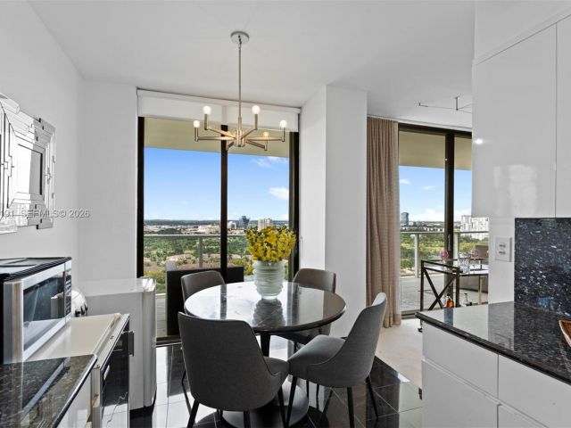 Apartment for sale  Unit #20-C - photo 7503799