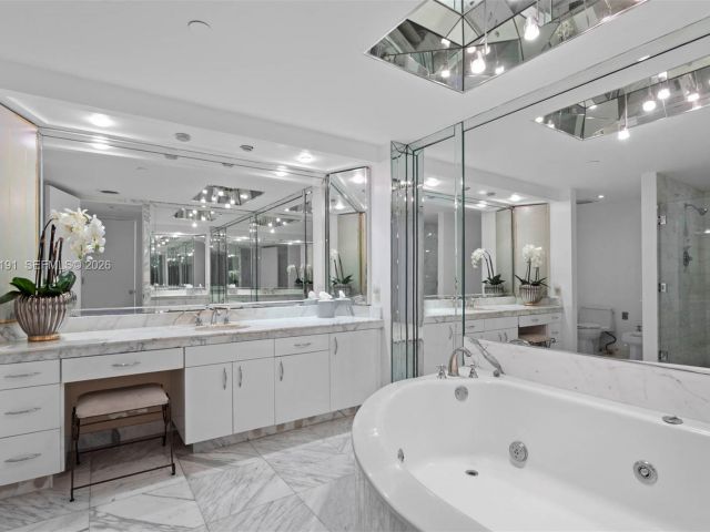 Apartment for sale  Unit #20-C - photo 7503802