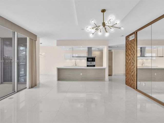 Apartment for rent  Unit #210 - photo 7503641