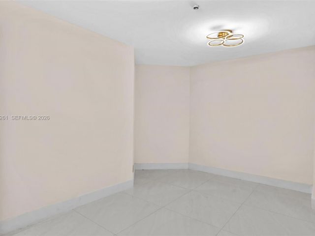 Apartment for rent  Unit #210 - photo 7503648