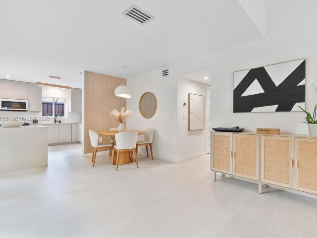 Home for sale at 20345 NE 10th Ct - photo 7531730