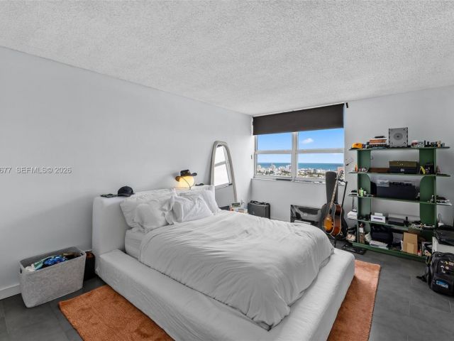 Apartment for rent  Unit #2204 - photo 7508693