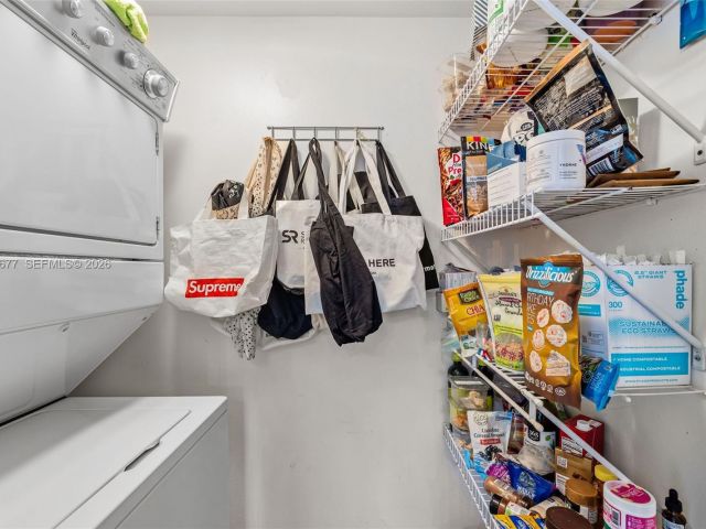 Apartment for rent  Unit #2204 - photo 7508703