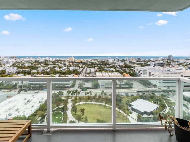 Apartment for rent  Unit #2204 - photo 7508705