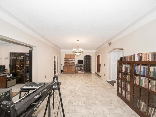 Home for sale at 1727 SW 11th Ter - photo 7518226