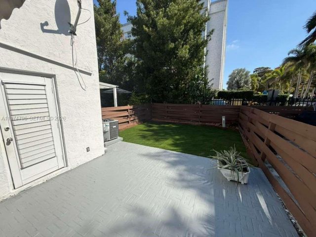 Home for rent at 13503 NE 24th Pl 13503 - photo 7475709