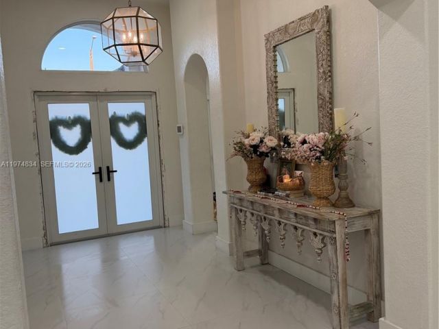 3-bedroom home for sale in Miami - 3744 SW 156th Ct - MondialRealty