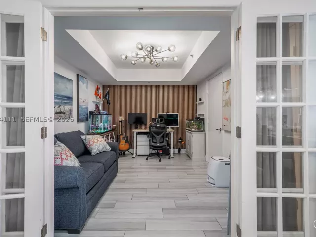 2-bedroom condo for sale in Miami - 50 Biscayne Blvd 3106 - MondialRealty