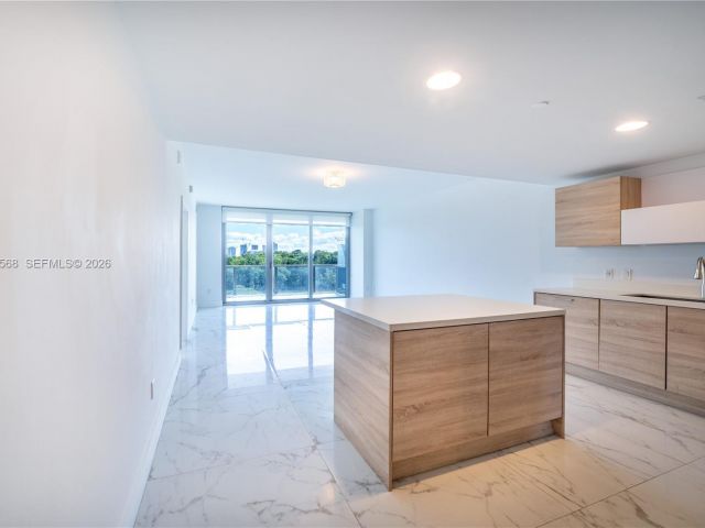 Apartment for rent  Unit #417 - photo 7505277