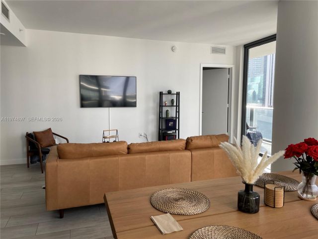 Apartment for sale  Unit #1206 - photo 7508258