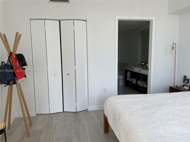 Apartment for sale  Unit #1206 - photo 7508260