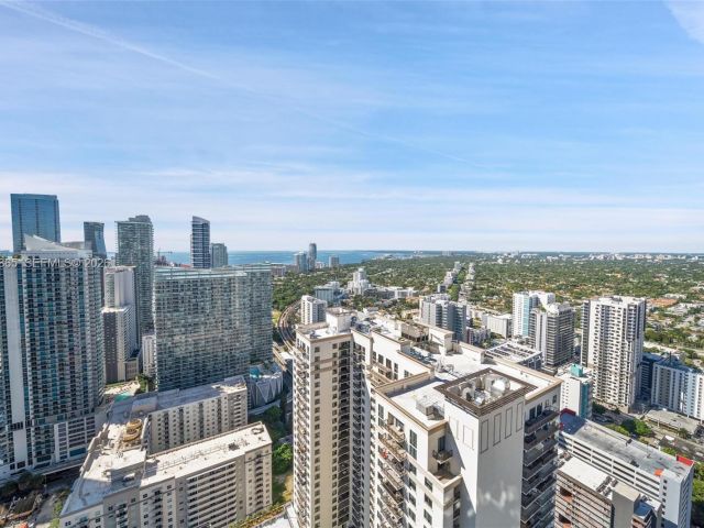 Apartment for sale  Unit #4406 - photo 7522453