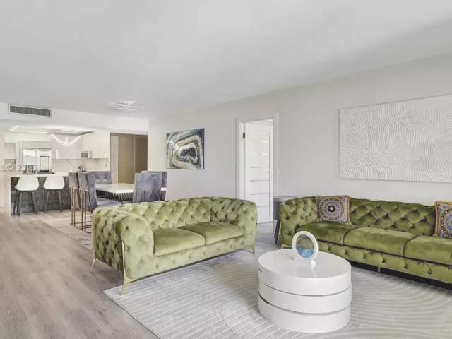 2-bedroom condo for sale in Hallandale Beach - 2500 Parkview Dr 1914 - MondialRealty