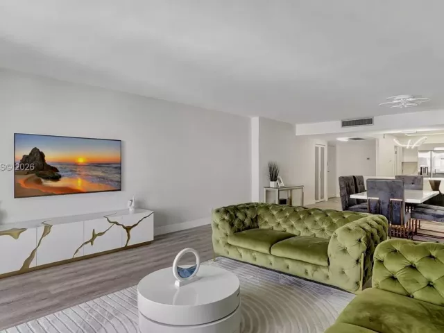 2-bedroom condo for sale in Hallandale Beach - 2500 Parkview Dr 1914 - MondialRealty